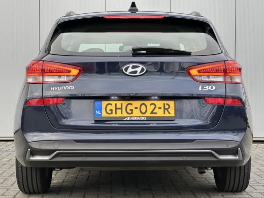 Hyundai i30 1.0 T-GDi MHEV Comfort / Demo Deal / Navigatie / Climate & Cruise Control / 8 Inch Multimediasche... ActivLease financial lease