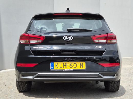 Hyundai i30 1.0 T-GDi MHEV Comfort / Fabrieksgarantie tot 07-2029 / Dealer onderhouden / All season banden / ... ActivLease financial lease