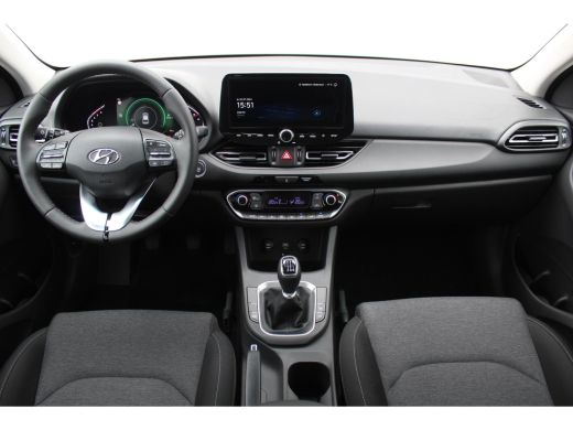 Hyundai i30 1.0 T-GDi MHEV Comfort Smart / Navigatie + Apple Carplay/Android Auto / Climate Control / Achteru... ActivLease financial lease