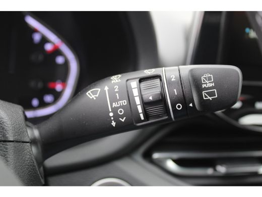 Hyundai i30 1.0 T-GDi MHEV Comfort Smart / Navigatie + Apple Carplay/Android Auto / Climate Control / Achteru... ActivLease financial lease