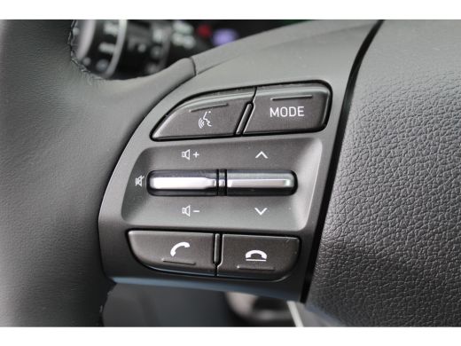 Hyundai i30 1.0 T-GDi MHEV Comfort Smart / Navigatie + Apple Carplay/Android Auto / Climate Control / Achteru... ActivLease financial lease