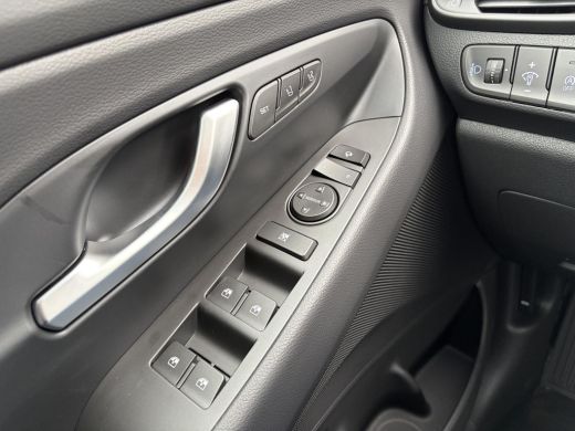 Hyundai i30 1.6 T-GDi Premium ** Nieuw uit voorraad leverbaar ** ActivLease financial lease