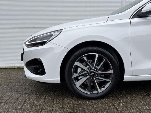 Hyundai i30 1.6 T-GDi Premium ** Nieuw uit voorraad leverbaar ** ActivLease financial lease