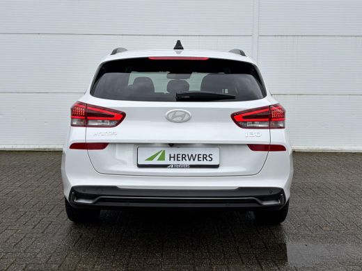 Hyundai i30 1.6 T-GDi Premium ** Nieuw uit voorraad leverbaar ** ActivLease financial lease
