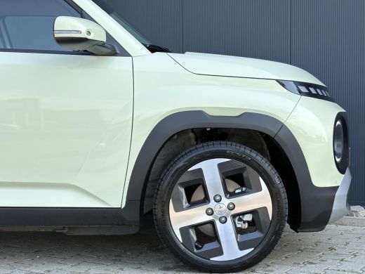 Hyundai Inster Evolve 49 kWh | Apple Carplay/Android Auto | Autonomous Emergency Braking | Buttercream Yellow ActivLease financial lease