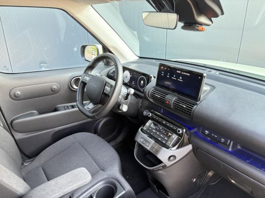 Hyundai Inster Evolve 49 kWh | Apple Carplay/Android Auto | Autonomous Emergency Braking | Buttercream Yellow ActivLease financial lease