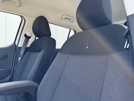 Hyundai Inster Evolve 49 kWh / Snel Leverbaar / Adaptive Cruise / Keyless / Navigatie / ActivLease financial lease