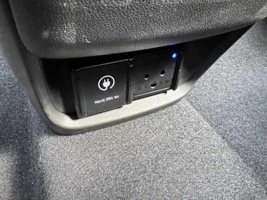 Hyundai Inster Evolve 49 kWh / Snel Leverbaar / Adaptive Cruise / Keyless / Navigatie / ActivLease financial lease