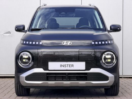 Hyundai Inster Evolve 49 kWh LED Verlichting / 17 Inch / Dynamische Navigatie / Achteruitrijcamera / Parkeersens... ActivLease financial lease