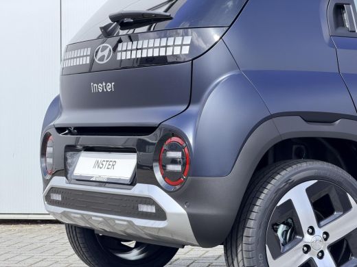 Hyundai Inster Evolve 49 kWh LED Verlichting / 17 Inch / Dynamische Navigatie / Achteruitrijcamera / Parkeersens... ActivLease financial lease