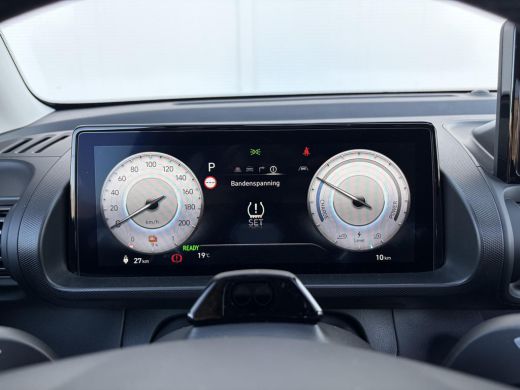 Hyundai Inster Evolve Sky 49 kWh /Winter & Tech Pack /Apple Carplay & Android Auto / Adaptieve Cruise control/ A... ActivLease financial lease