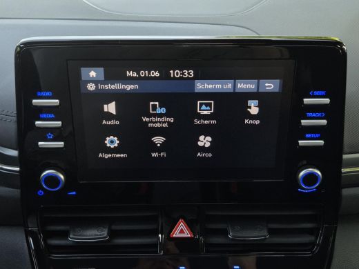 Hyundai IONIQ 1.6 GDi PHEV Comfort / SOH 95.9% / All season banden / Stuur- & Stoelverwarming / Navigatie via A... ActivLease financial lease