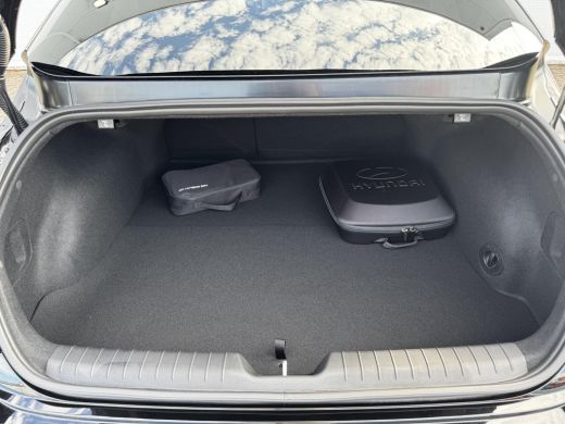 Hyundai IONIQ 6 Connect 53 kWh * NU MET 15000,- KORTING* NIEUW UIT VOORRAAD LEVERBAAR* ActivLease financial lease