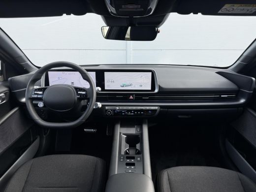 Hyundai IONIQ 6 Connect 53 kWh * NU MET 15000,- KORTING* NIEUW UIT VOORRAAD LEVERBAAR* ActivLease financial lease