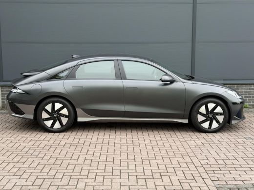Hyundai IONIQ 6 Style 53 kWh / Rijklaarprijs / Snel Leverbaar maar Beperkt Leverbaar / Dyamische Navigatie / Adap... ActivLease financial lease
