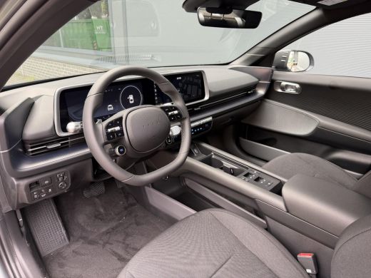 Hyundai IONIQ 6 Style 53 kWh / Rijklaarprijs / Snel Leverbaar maar Beperkt Leverbaar / Dyamische Navigatie / Adap... ActivLease financial lease