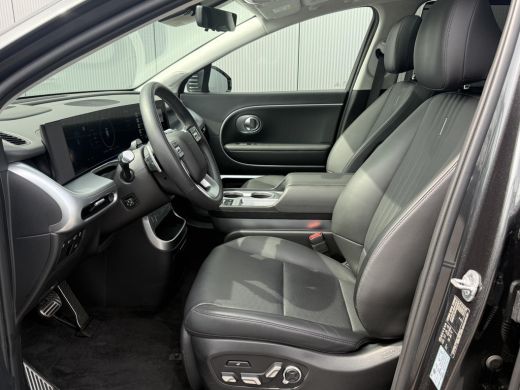 Hyundai IONIQ 9 9 Lounge AWD 6p. 110.3 kWh / 6 persoons / Full option / 21" Lm velgen / Pano dak / Fabrieksgarant... ActivLease financial lease