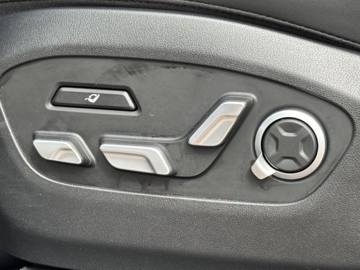 Hyundai IONIQ 9 9 Lounge AWD 6p. 110.3 kWh / Voor-achter stoelverwarming / Voor-achter stoelverkoeling / BOSE gel... ActivLease financial lease