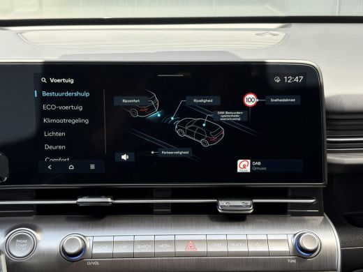 Hyundai Kona 1.6 GDI HEV Comfort + 18 inch wielen / Uit Voorraad Leverbaar / Navigatie / Airco / ActivLease financial lease