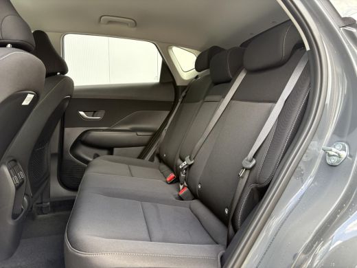 Hyundai Kona 1.6 GDI HEV Comfort + 18 inch wielen / Uit Voorraad Leverbaar / Navigatie / Airco / ActivLease financial lease