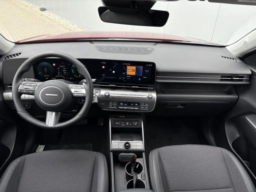 Hyundai Kona 1.6 GDI HEV Comfort Plus / Stoelverwarming voor en achter / Stuurverwarming / Navigatie / Apple C... ActivLease financial lease