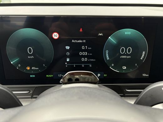 Hyundai Kona 1.6 GDI HEV Comfort Plus / Stoelverwarming voor en achter / Stuurverwarming / Navigatie / Apple C... ActivLease financial lease