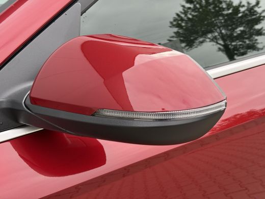 Hyundai Kona 1.6 GDI HEV Comfort Plus / Stoelverwarming voor en achter / Stuurverwarming / Navigatie / Apple C... ActivLease financial lease