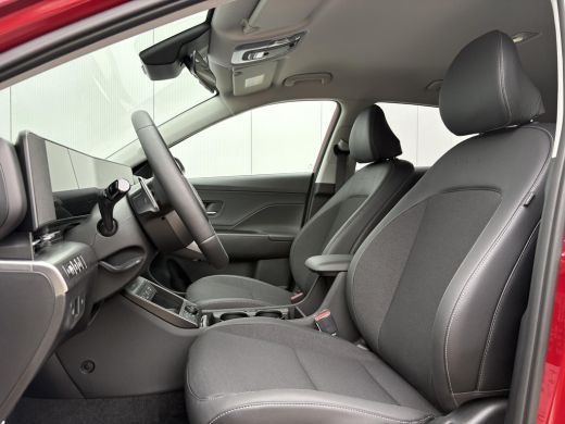 Hyundai Kona 1.6 GDI HEV Comfort Plus / Stoelverwarming voor en achter / Stuurverwarming / Navigatie / Apple C... ActivLease financial lease
