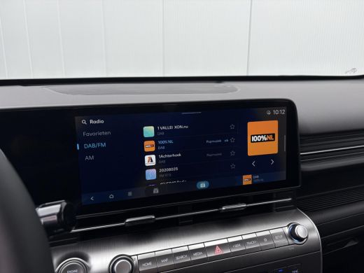 Hyundai Kona 1.6 GDI HEV Comfort Plus / Stoelverwarming voor en achter / Stuurverwarming / Navigatie / Apple C... ActivLease financial lease