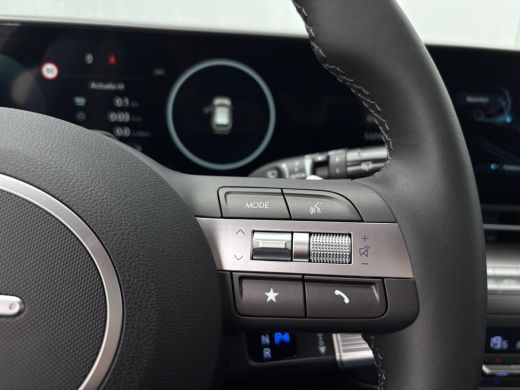 Hyundai Kona 1.6 GDI HEV Comfort Plus / Stoelverwarming voor en achter / Stuurverwarming / Navigatie / Apple C... ActivLease financial lease