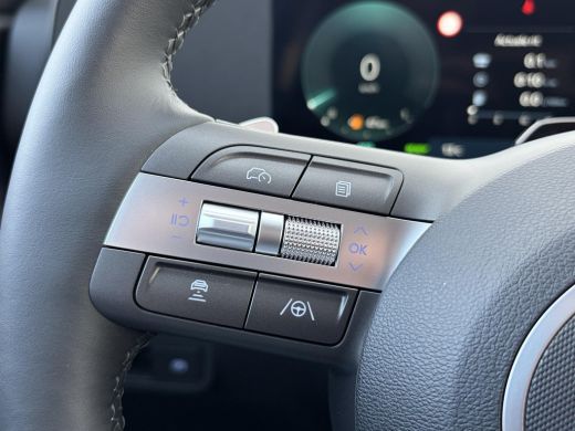 Hyundai Kona 1.6 GDI HEV Comfort Plus / Elektrische Achterklep / Stoel Verwarming V+A / Stuur Verwarming / Key... ActivLease financial lease