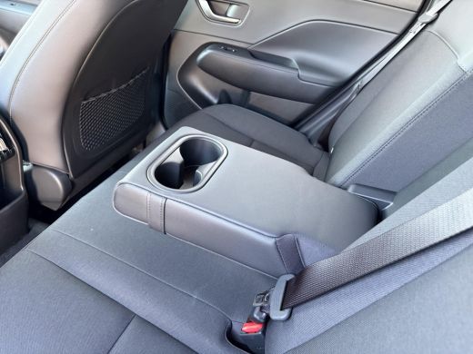 Hyundai Kona 1.6 GDI HEV Comfort Plus / Elektrische Achterklep / Stoel Verwarming V+A / Stuur Verwarming / Key... ActivLease financial lease