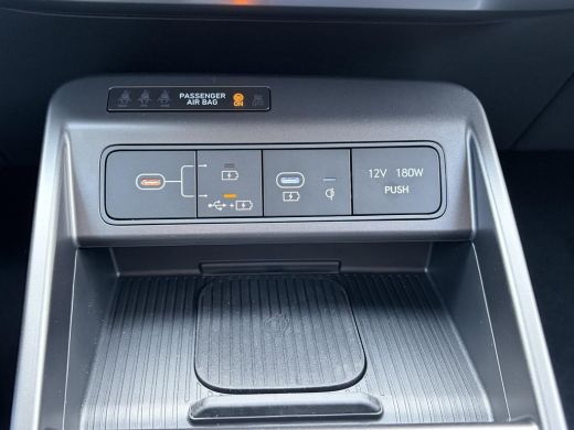 Hyundai Kona 1.6 GDI HEV Comfort Plus / Elektrische Achterklep / Stoel Verwarming V+A / Stuur Verwarming / Key... ActivLease financial lease