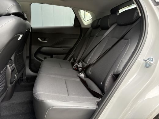 Hyundai Kona 1.6 GDI HEV Comfort Plus / Uit Voorraad Leverbaar / Voorstoelen verwarmd / Apple Carplay/Android ... ActivLease financial lease