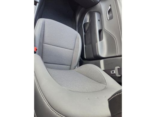 Hyundai Kona 1.6 GDI HEV Comfort Plus ** Nieuw uit voorraad leverbaar ** ActivLease financial lease