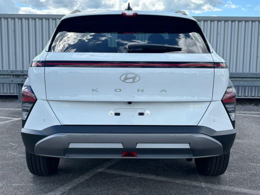 Hyundai Kona 1.6 GDI HEV Comfort Smart /  Direct Leverbaar / Navigatie / 18" LMV / Adaptieve Cruise Control / ... ActivLease financial lease
