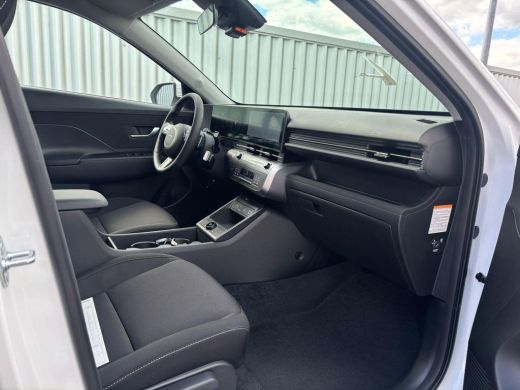 Hyundai Kona 1.6 GDI HEV Comfort Smart /  Direct Leverbaar / Navigatie / 18" LMV / Adaptieve Cruise Control / ... ActivLease financial lease