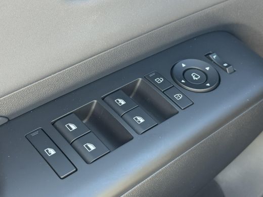 Hyundai Kona 1.6 GDI HEV N Line Sky / Stoel verwarming/verkoeling / Schuif/Kantel dak / Parkeerassistent / 360... ActivLease financial lease