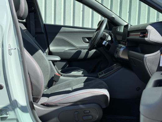 Hyundai Kona 1.6 GDI HEV N Line Sky / Stoel verwarming/verkoeling / Schuif/Kantel dak / Parkeerassistent / 360... ActivLease financial lease