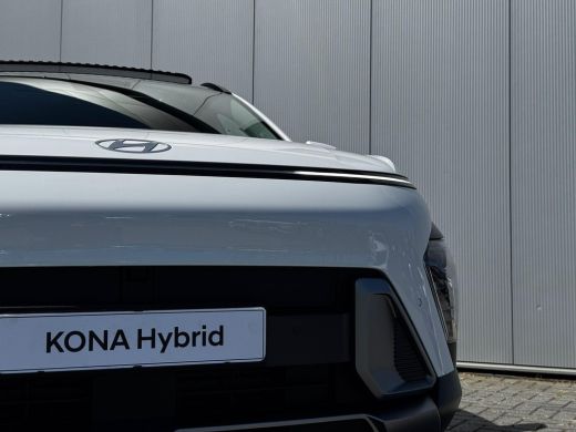 Hyundai Kona 1.6 GDI HEV Premium Sky / Schuif- & Kanteldak / Stoelverkoeling / Stoelverwarming Voor + Achter /... ActivLease financial lease