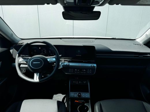 Hyundai Kona 1.6 GDI HEV Premium Sky / Schuif- & Kanteldak / Stoelverkoeling / Stoelverwarming Voor + Achter /... ActivLease financial lease