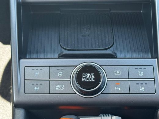 Hyundai Kona 1.6 GDI HEV Premium Sky / Schuif- & Kanteldak / Stoelverkoeling / Stoelverwarming Voor + Achter /... ActivLease financial lease