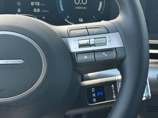 Hyundai Kona 1.6 GDI HEV Premium Sky / Schuif- & Kanteldak / Stoelverkoeling / Stoelverwarming Voor + Achter /... ActivLease financial lease