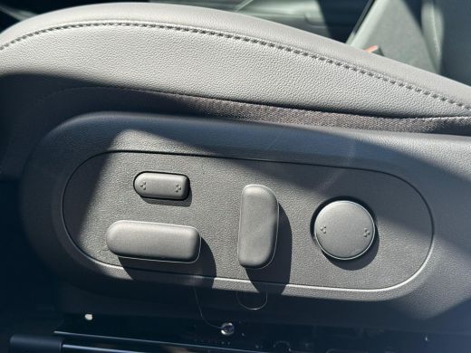 Hyundai Kona 1.6 GDI HEV Premium Sky / Schuif- & Kanteldak / Stoelverkoeling / Stoelverwarming Voor + Achter /... ActivLease financial lease