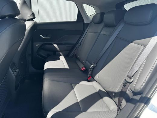 Hyundai Kona 1.6 GDI HEV Premium Sky / Schuif- & Kanteldak / Stoelverkoeling / Stoelverwarming Voor + Achter /... ActivLease financial lease