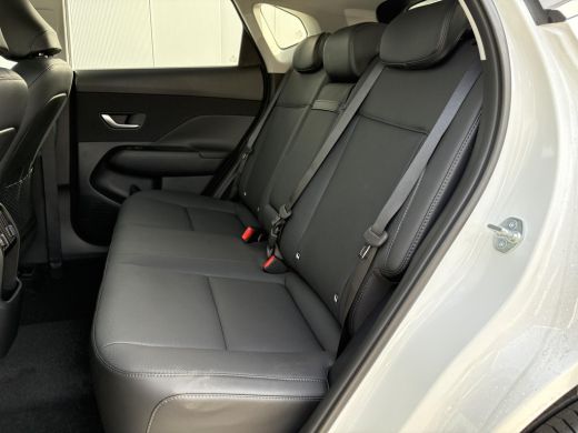Hyundai Kona 1.6 GDI HEV Premium Sky / Demo Deal / Trekhaak Afneembaar 13-Polig / Stoelverkoeling / Stoelverwa... ActivLease financial lease