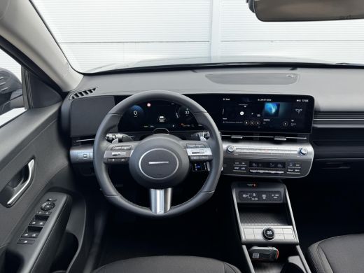 Hyundai Kona Comfort 48.4 kWh / Rijklaarprijs / Direct Leverbaar ActivLease financial lease
