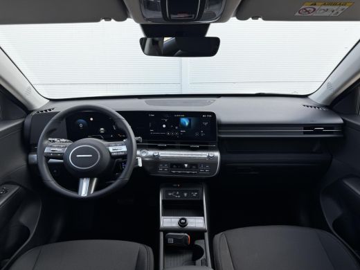 Hyundai Kona Comfort 48.4 kWh / Rijklaarprijs / Direct Leverbaar ActivLease financial lease