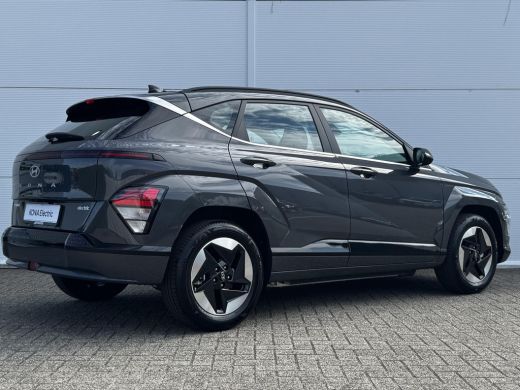 Hyundai Kona Comfort 48.4 kWh / Rijklaarprijs / Direct Leverbaar ActivLease financial lease