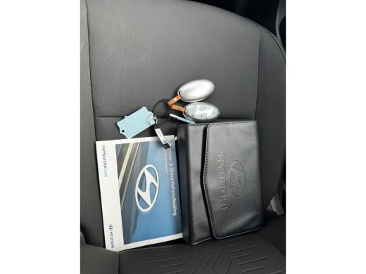 Hyundai Kona Comfort 48.4 kWh / Rijklaarprijs / Direct Leverbaar ActivLease financial lease